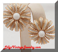 Vintage TRIFARI White Enamel Flower Earrings