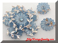 Vintage CORO Blue Flowers Rhinestones Brooch Earrings Set
