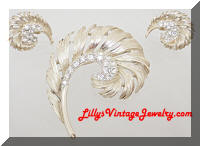 Vintage LISNER Golden Feather Rhinestones Brooch Earrings Set