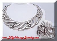 Vintage Silver tone Collar Necklace Dangle Earrings SET